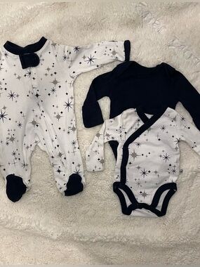 Preemie Organic Cotton 3pc capsule - Honest Company - Navy and White